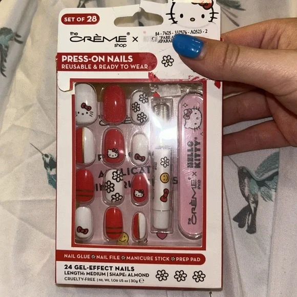 🩵3/$18🩵 CREME SHOP HELLO KITTY PRESS ON NAILS KIT MEDIUM ALMOND GEL valentine - Picture 5 of 8